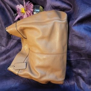 Bag: Coach Shoulder Bag